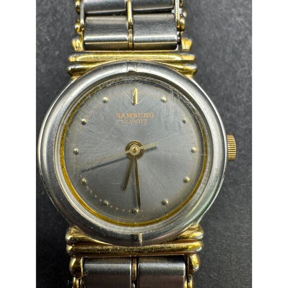 Vintage Samsung Women's Watch Quartz Gold Silver Tone SS Water Resistant IA-0181 - Picture 1 of 8